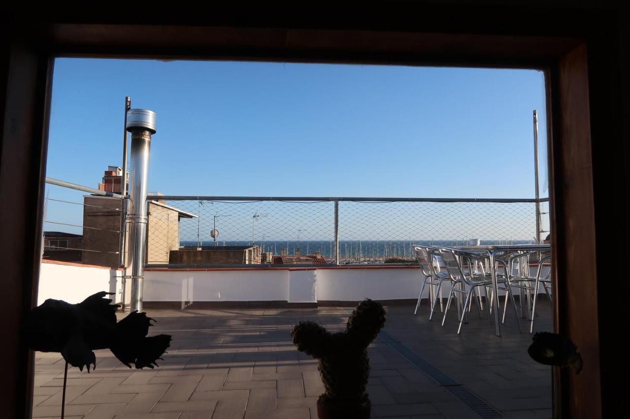 Cam Maresme 1 Apartamento Barcelona Y Playa Masnou Exterior photo